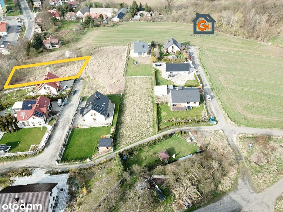 Sprzedam działkę z pozwoleniem na budowę o pow. 1034m2 - ul Widok.
