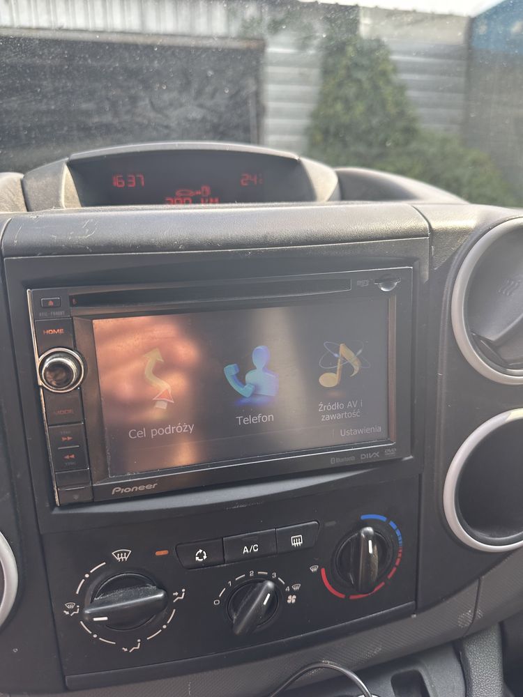 Pioneer Avic F940 Bt