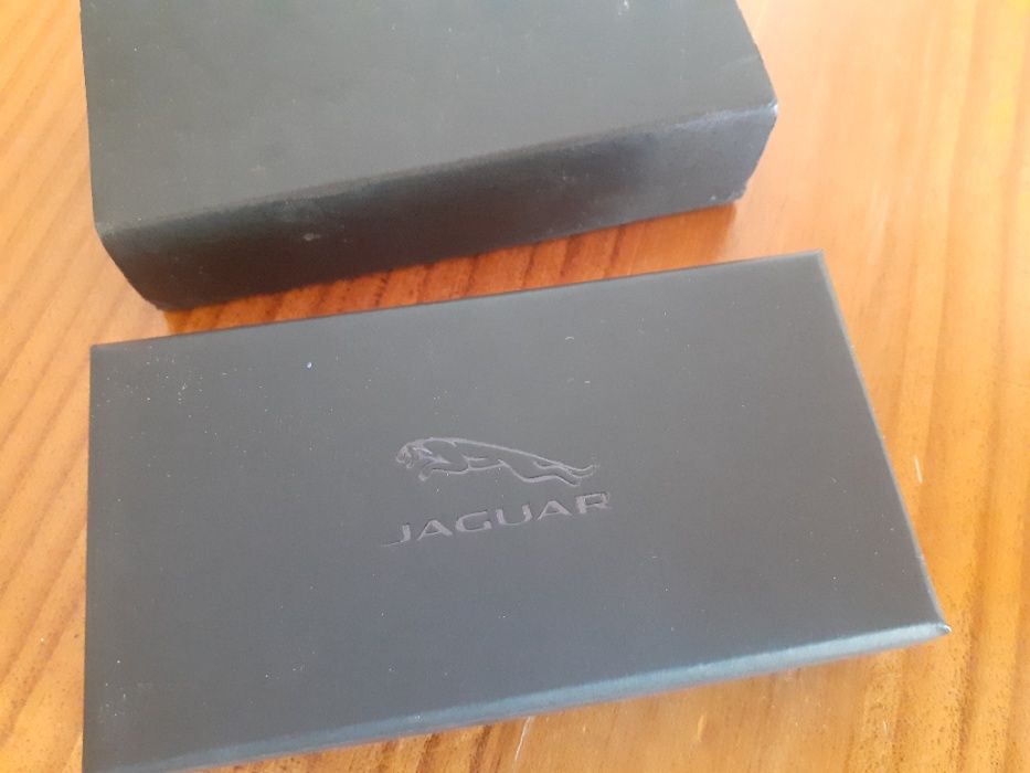 Porta chave Jaguar NOVO / 8,5 cm, genuíno, comprado na loja da marca.