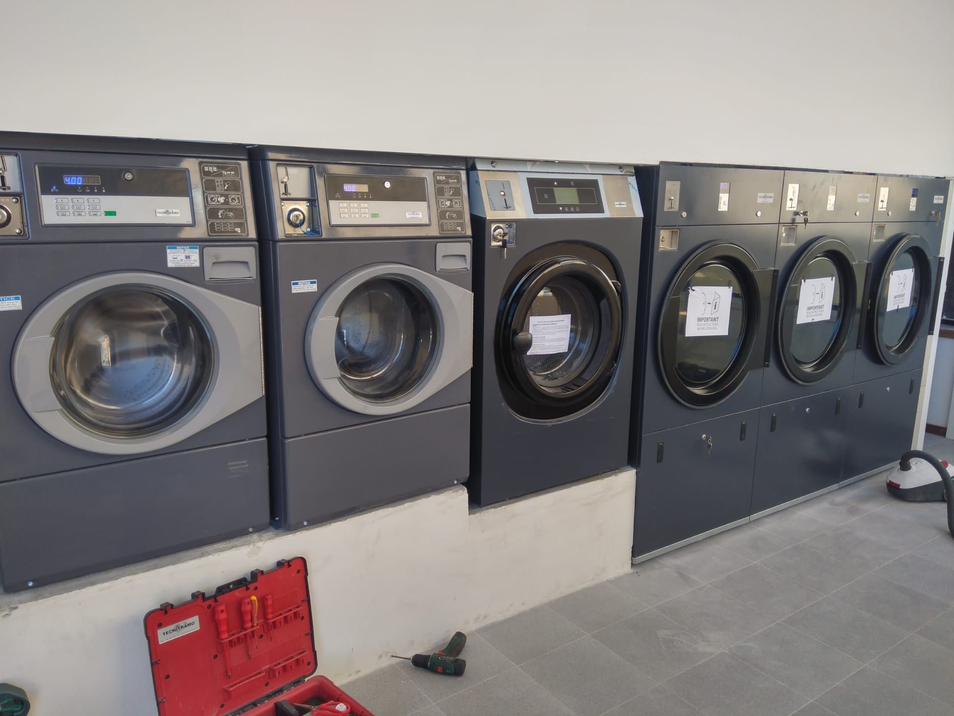 Self service lavandaria low cost Líder em Portugal
