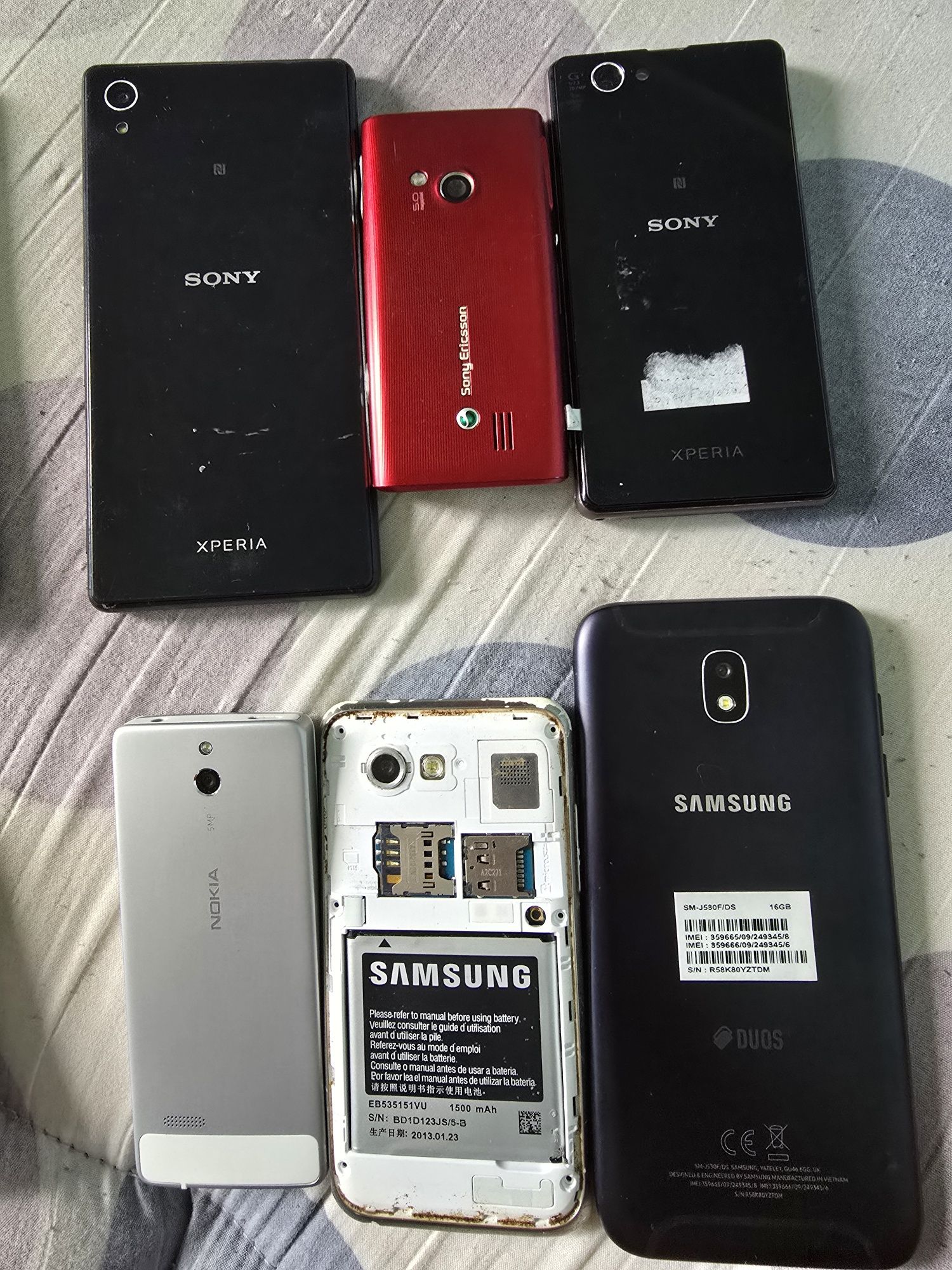 Stare telefony niesprawne uszkodzone na części lg nokia sony samsung