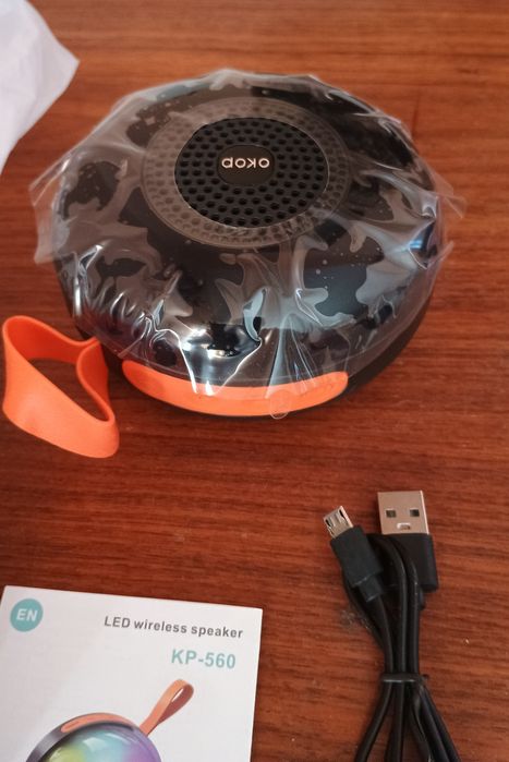 Głośnik przenośny Okop KP 560 bluetooth mp3 radio podświetlenie NOWY