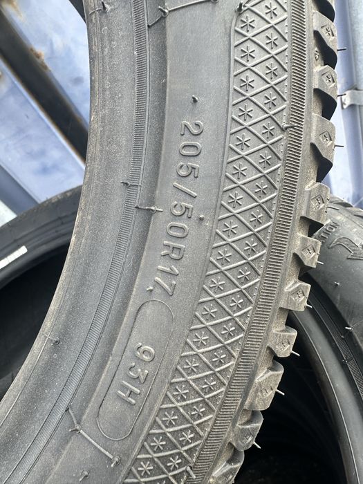 Kleber Krisalp HP3 205/50R17 93H Nowe Komplet