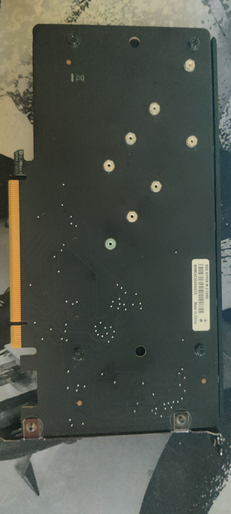 ROG Hyper m.2 card