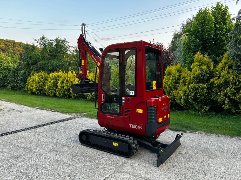 Mini koparka Takeuchi tb016