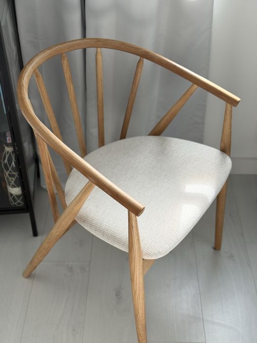 Krzesło drewniane dąb jasne obicie idealne modne loft