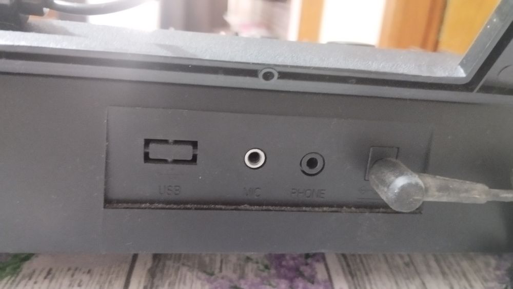 Teclado musical para iniciantes e quem queira arranjar