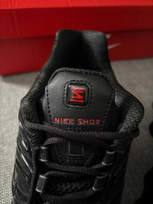 Buty damskie Trampk Nike_Shox_TL_Black R.39