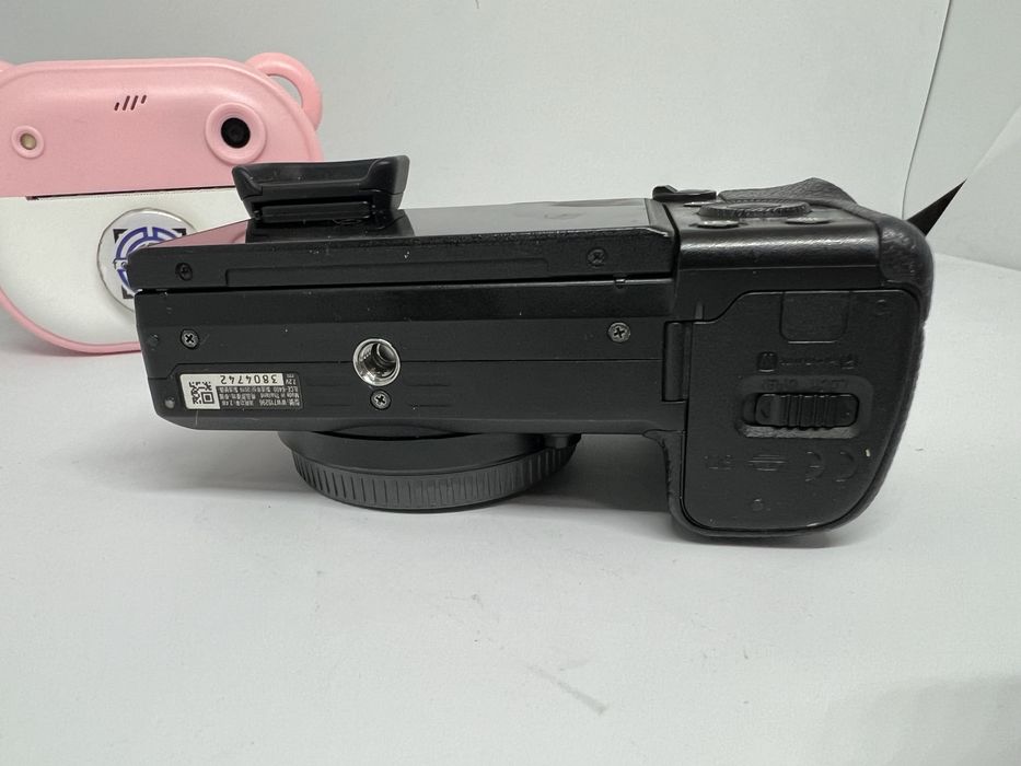 Фотоапарат SONY Alpha a6400 body