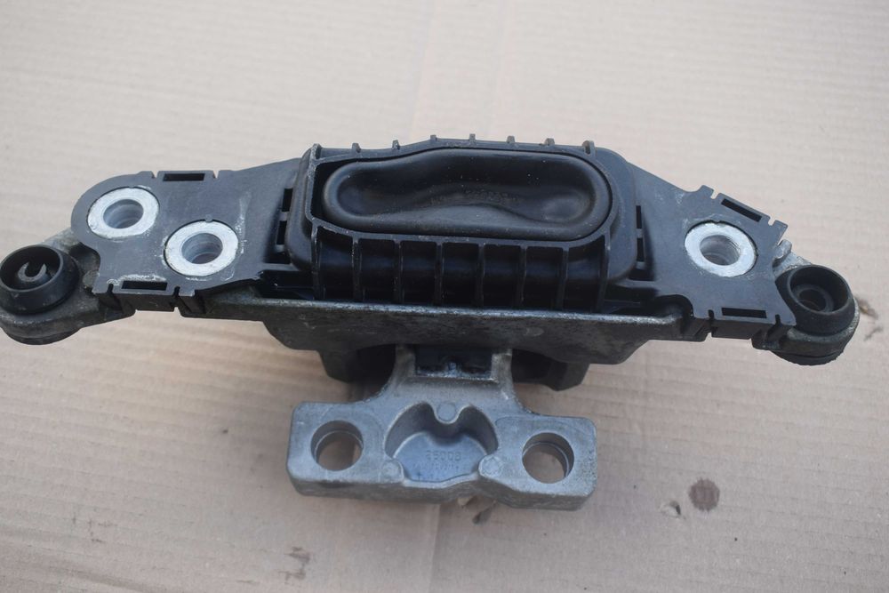 łapa poduszka silnika OPEL ASTRA V K 1.6 CDTI 18r.