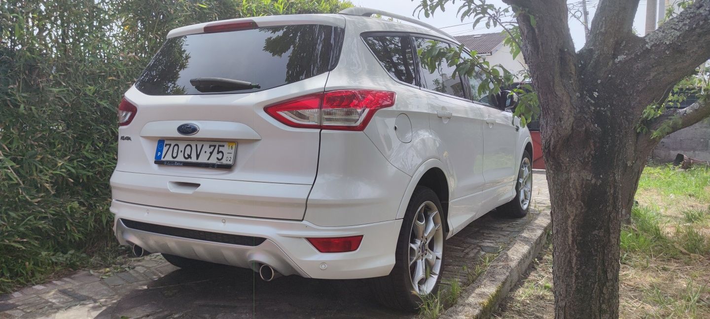 Ford Kuga 4x2 2.0tdci 150cv titanium