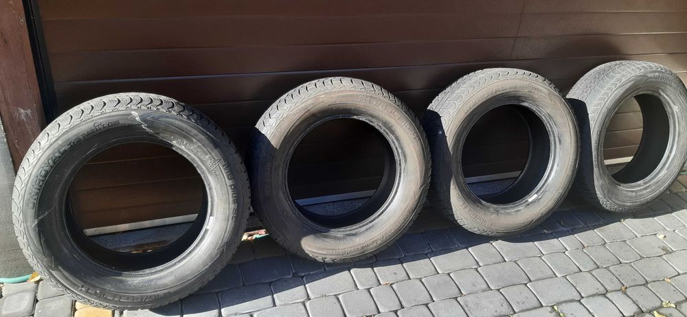 Opony zimowe 215/65/16