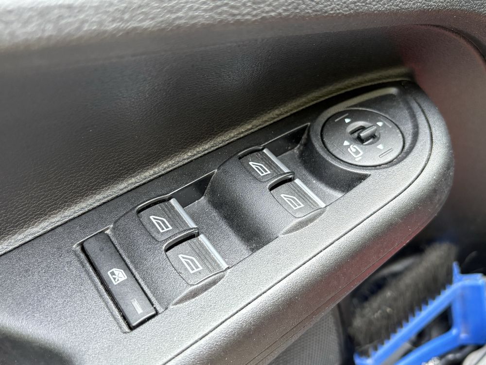 Ford B-Max *Benzyna* nowy rozrzad *fiesta/focus/c-max/ osobowe