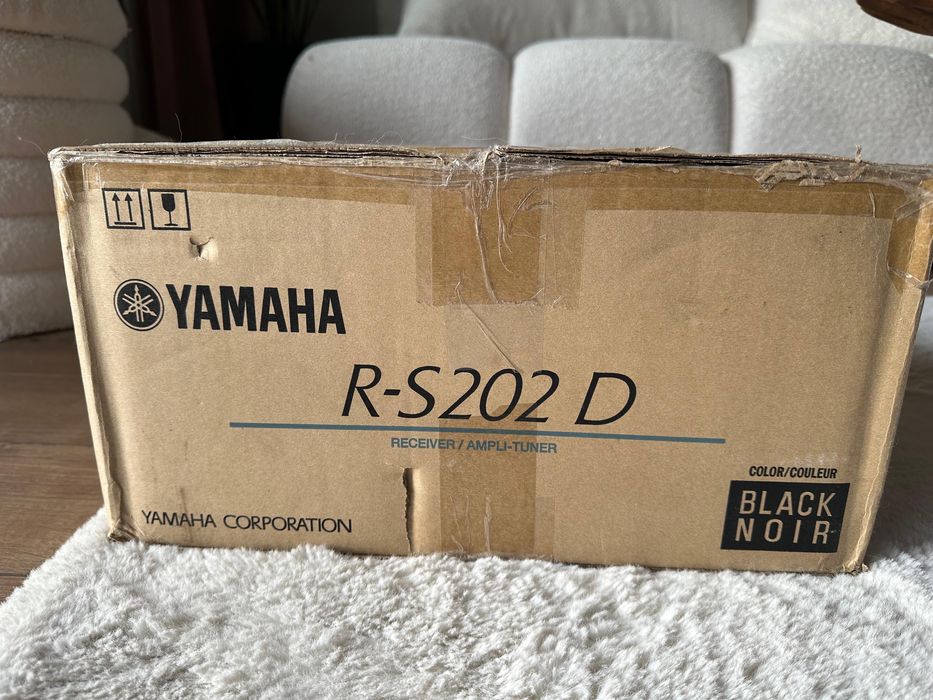 Amplituner Yamaha R-S202D 2.0 czarny TOMI-TECH