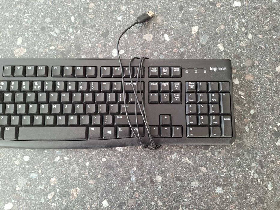 klawiatura komputerowa logitech