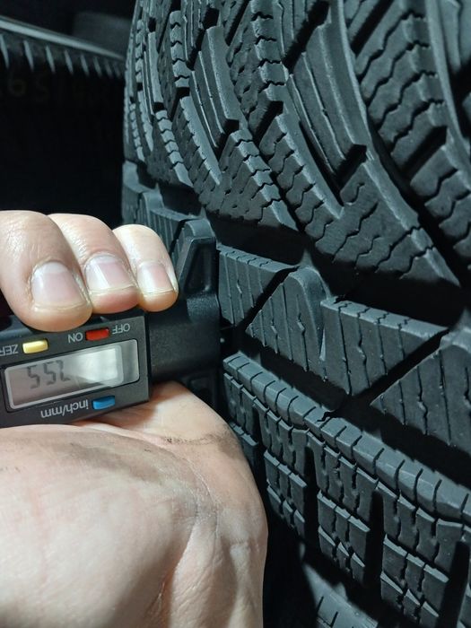 Зимові Шини БВ 225/45 R18  MICHELIN  Pilot Alpin PA4