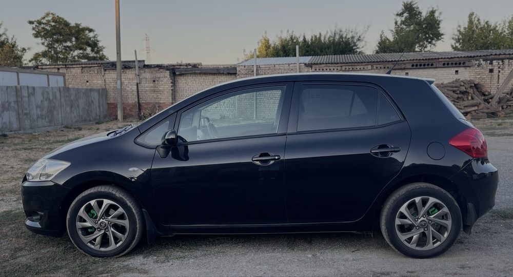 Toyota Auris, 2008 , газ/бензин,  1,6