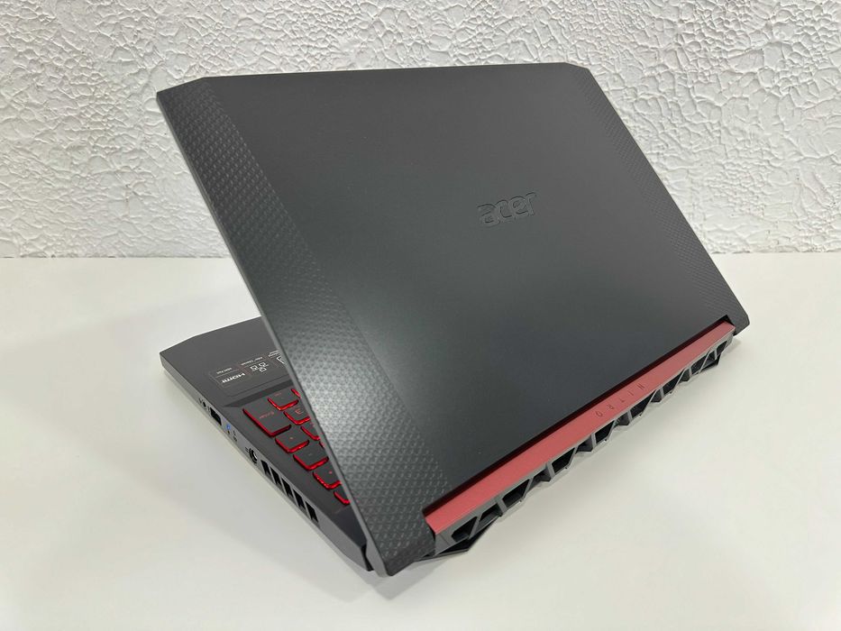 Игровой ноутбук Acer Nitro 5/144hz/i5-9300H/16gb/256SSD+1TB/RTX2060 6g
