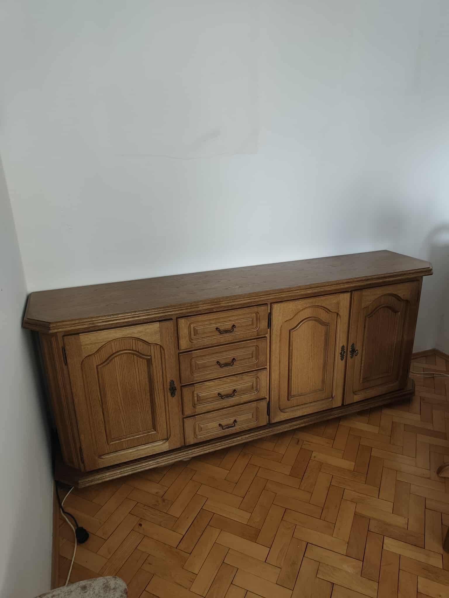 Duża drewniana komoda z PRL
