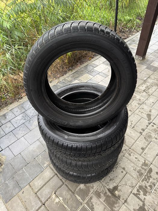 Opony zimowe KORMORAN Snow Pro b2 185/60 R15 cztery sztuki komplet