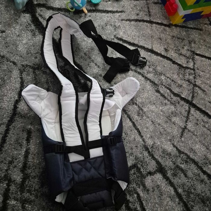 Nosidełko dla niemowląt