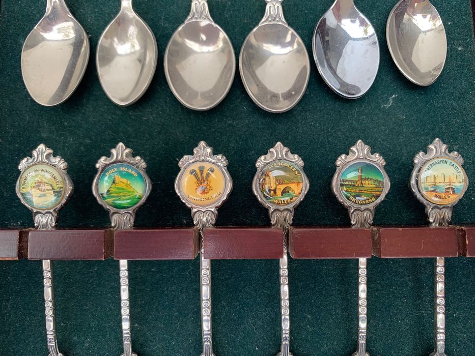 Colheres de coleção com expositor