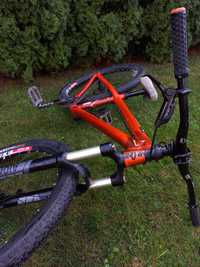 Octane One Melt (ns bikes, specialized, dt swiss, dartmoor, rock shox]