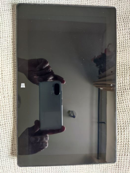 Tablet Windows Surface 8.1 RT