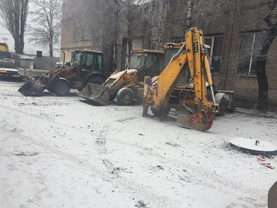 Аренда услуги экскаватора погрущика с гидромолотом