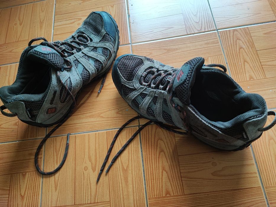 Tênis Columbia Redmond tam. 43