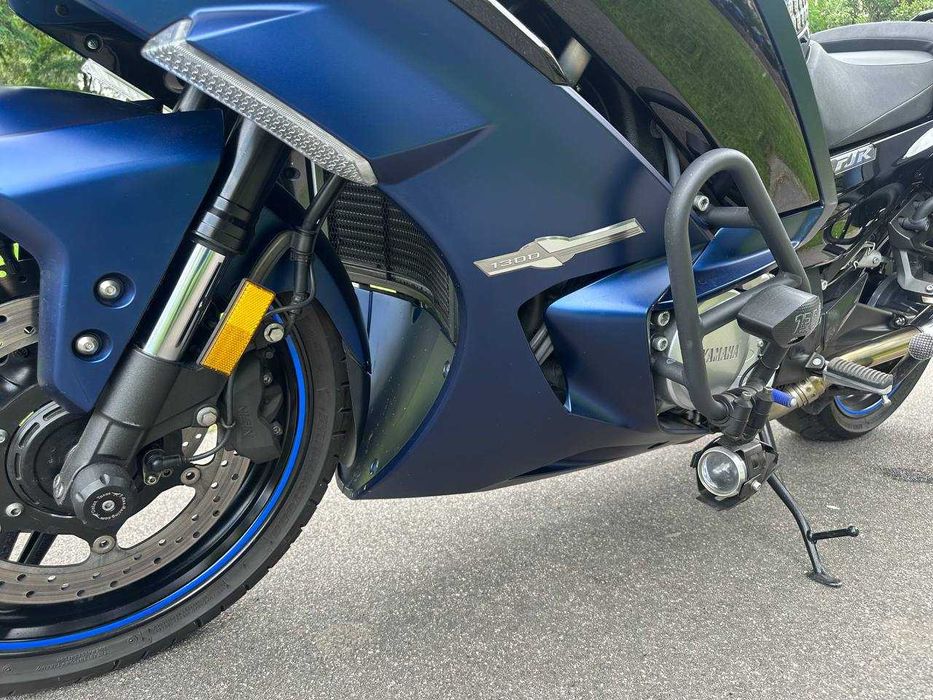 Мотоцикл Yamaha FJR 1300 2020 рік Офіційний