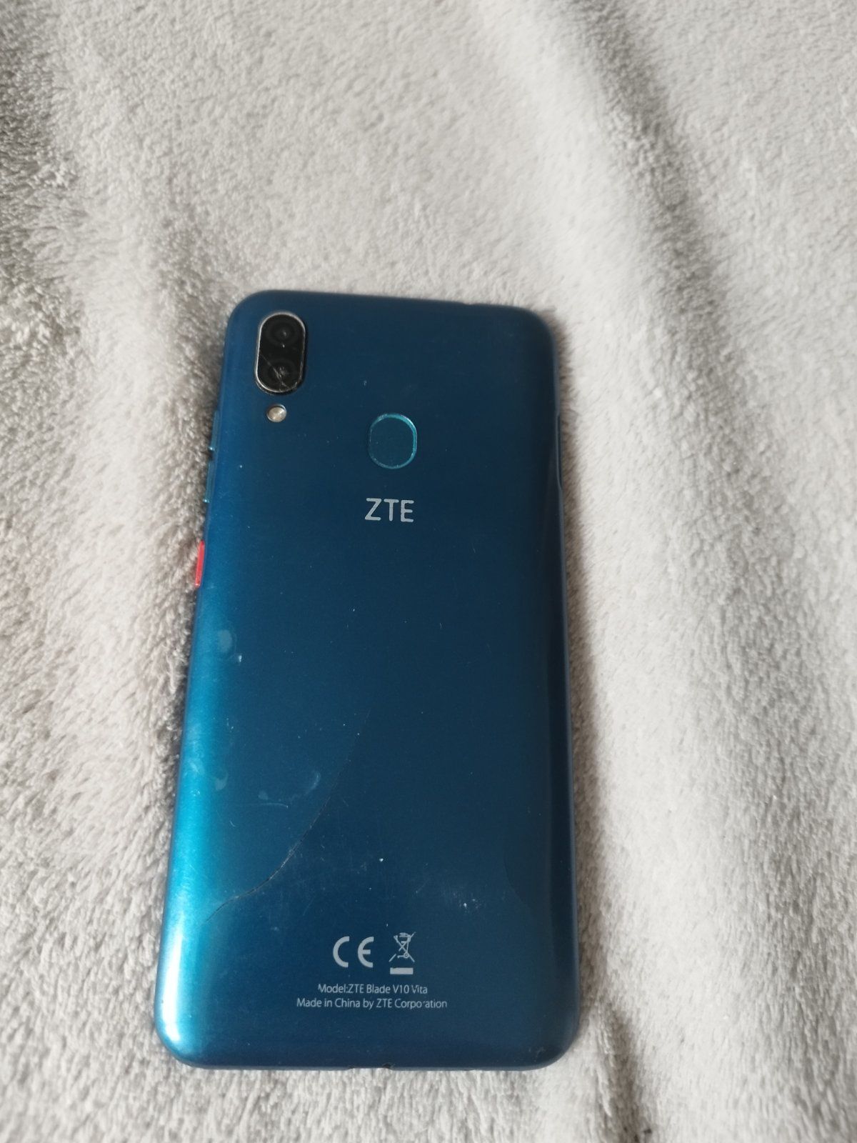 ZTE Blade V10 Vita битий