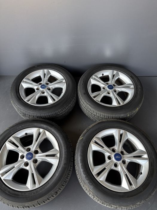 Felgi aluminiowe 16 cali 5x108 et 50  Ford Focus C-Max Mondeo