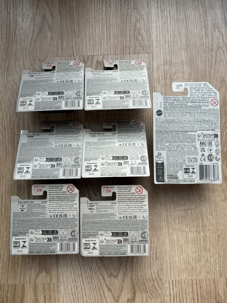 Hot Wheels zestaw (Bugatti, Audi, McLaren, Porshe, JDM, Exotics)