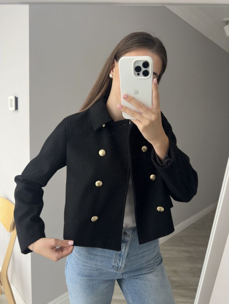 Чорний жакет ZARA