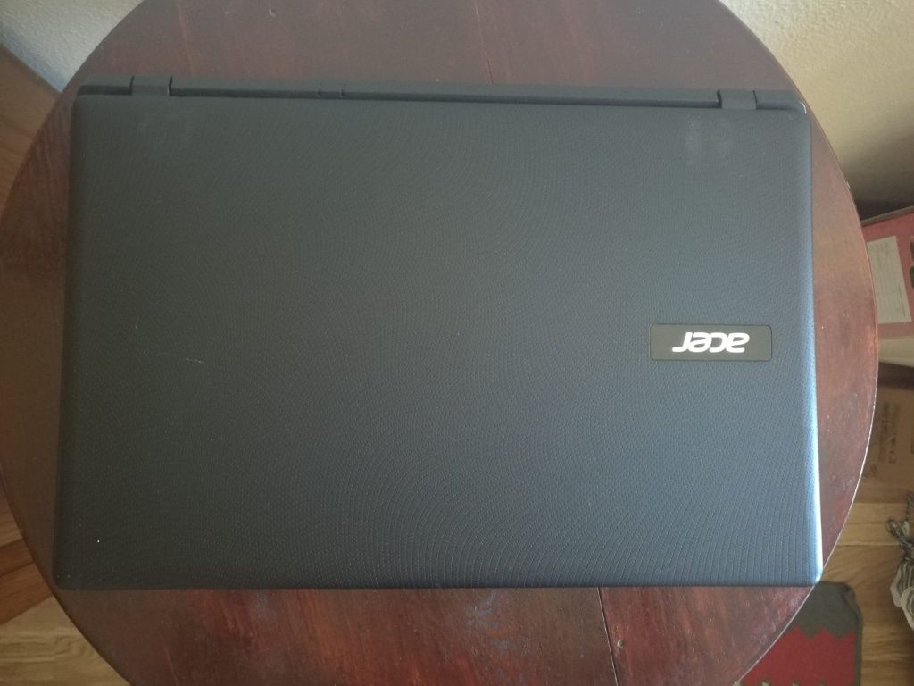 Acer aspire  como novo