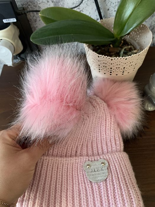 Шапка на дівчинку