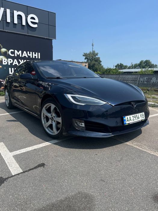 Продам Tesla model S