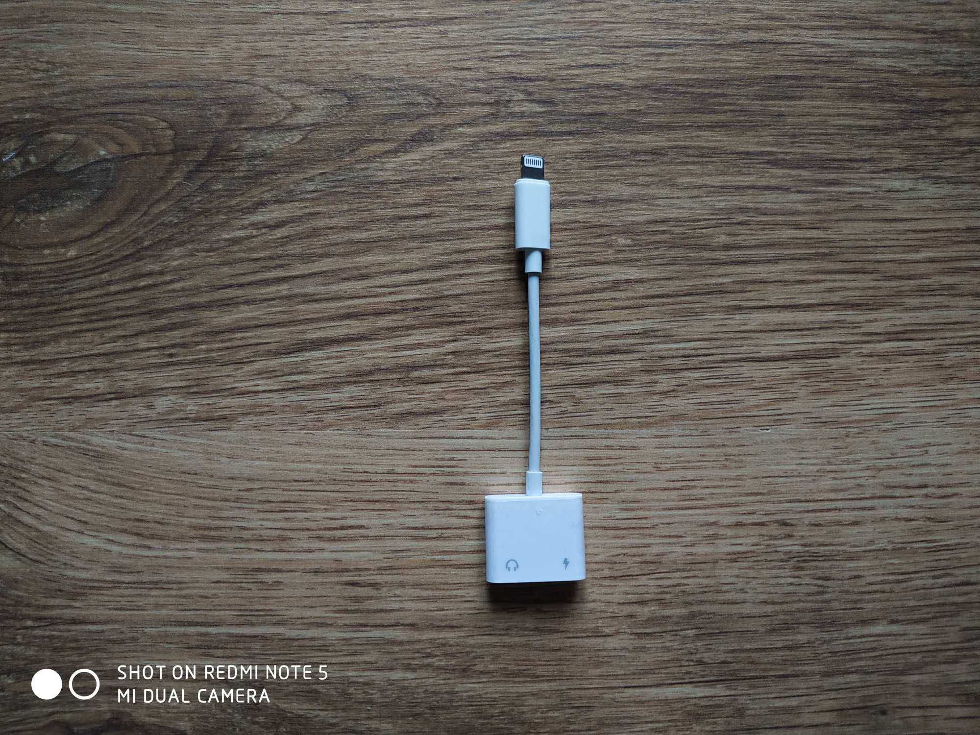 Адаптер Lightning 2 in 1 Adapter під ремонт