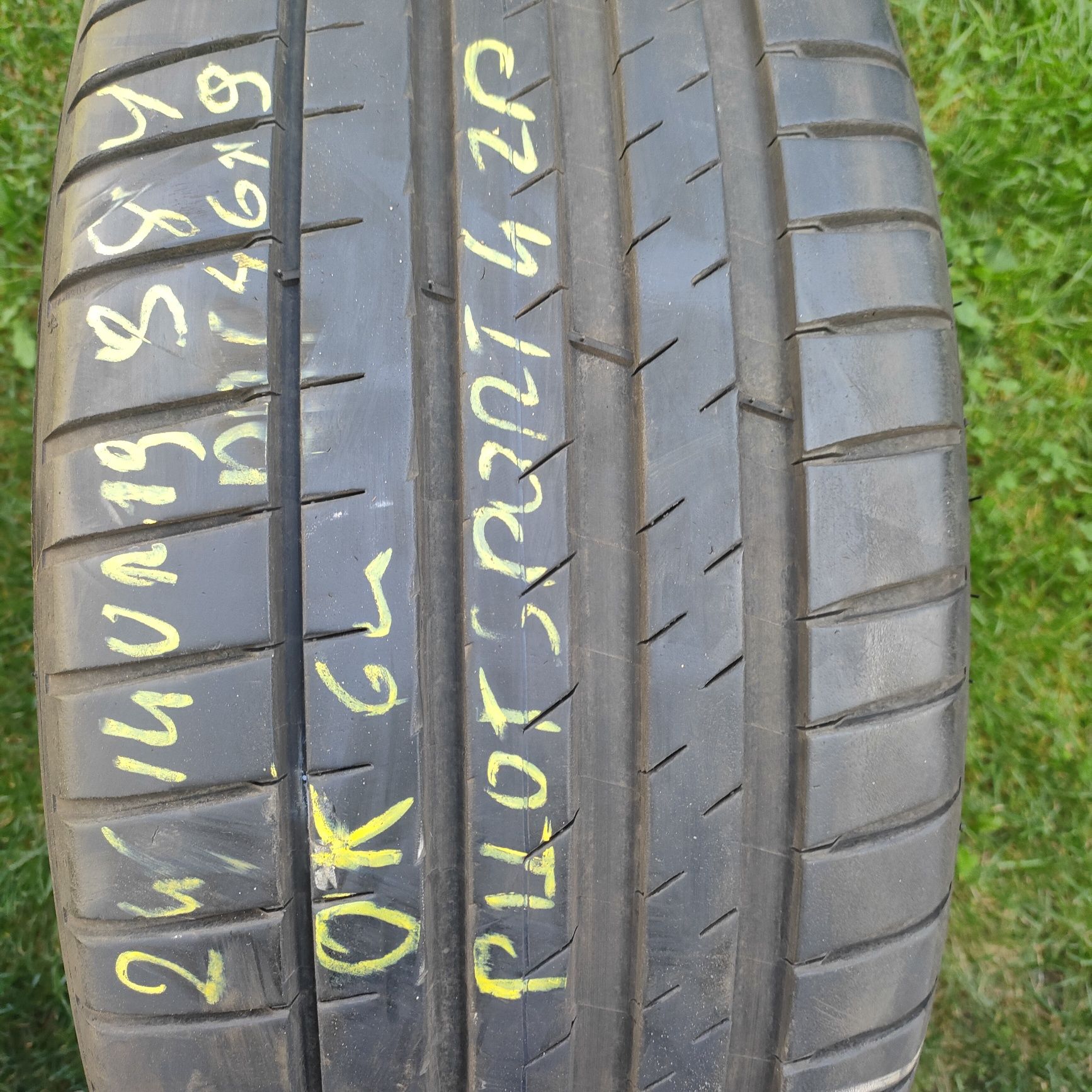 1 x Michelin Pilot Sport 4 ZP * RSC  245/40R19 98Y 1 sztuka letnia