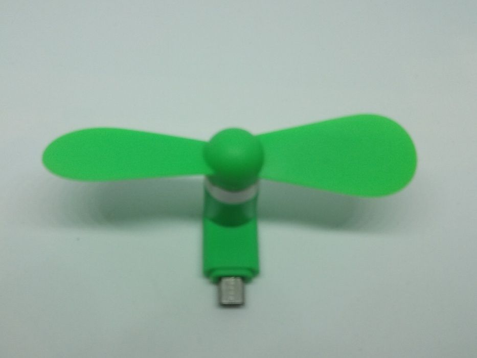 Wiatraczek do telefonu / wiatrak micro usb