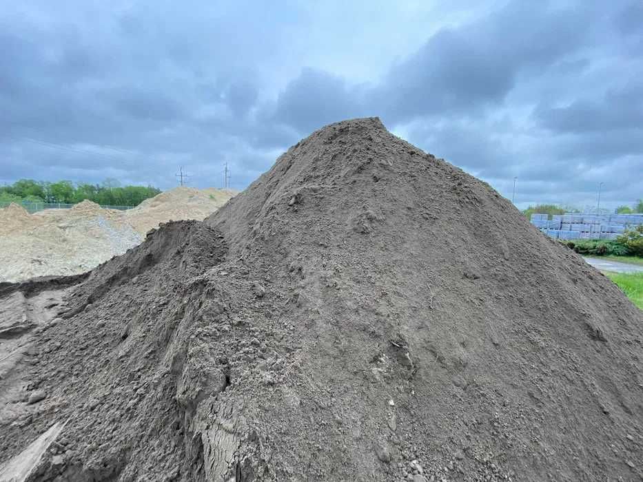 Ziemia przesiewana, ziemia ogrodowa, humus, wierzchniówka, pod trawnik