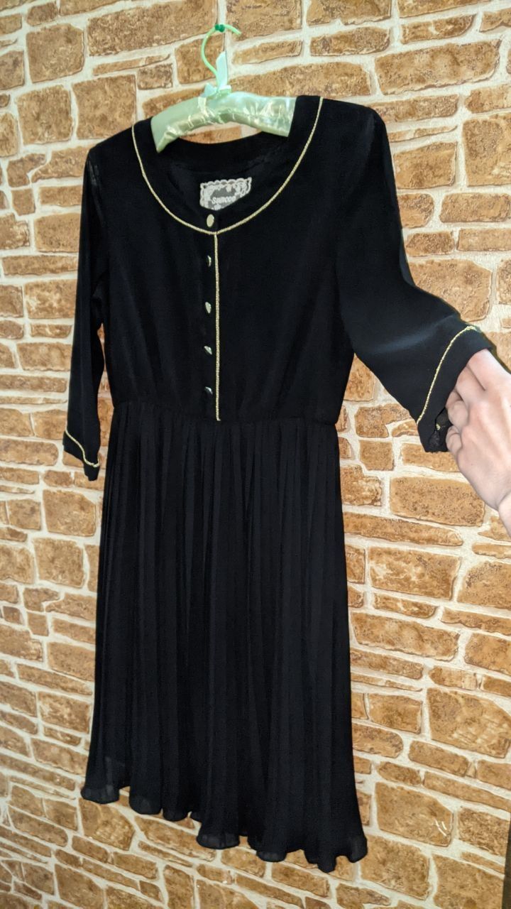 Французское шифоновое чёрное платье  suncoo