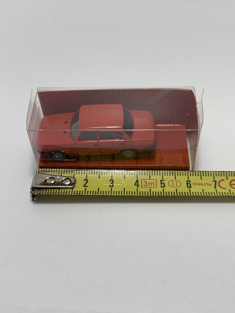 Wartburg 353 85 da Herpa escala 1/87