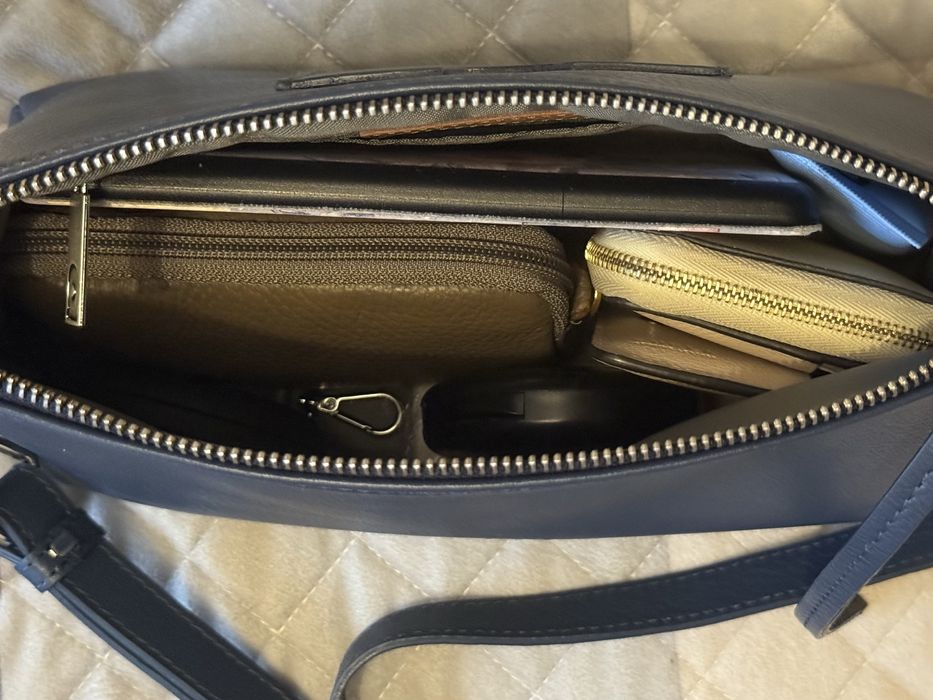 Daag Claudia granat srebrne okucia