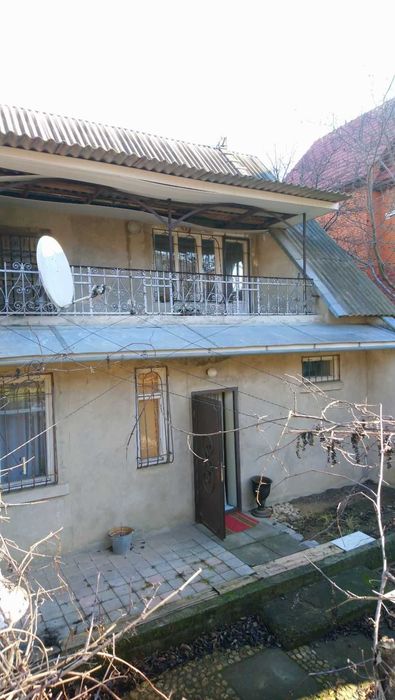 Садовий будинок з ділянкою 7 соток Чорноморка