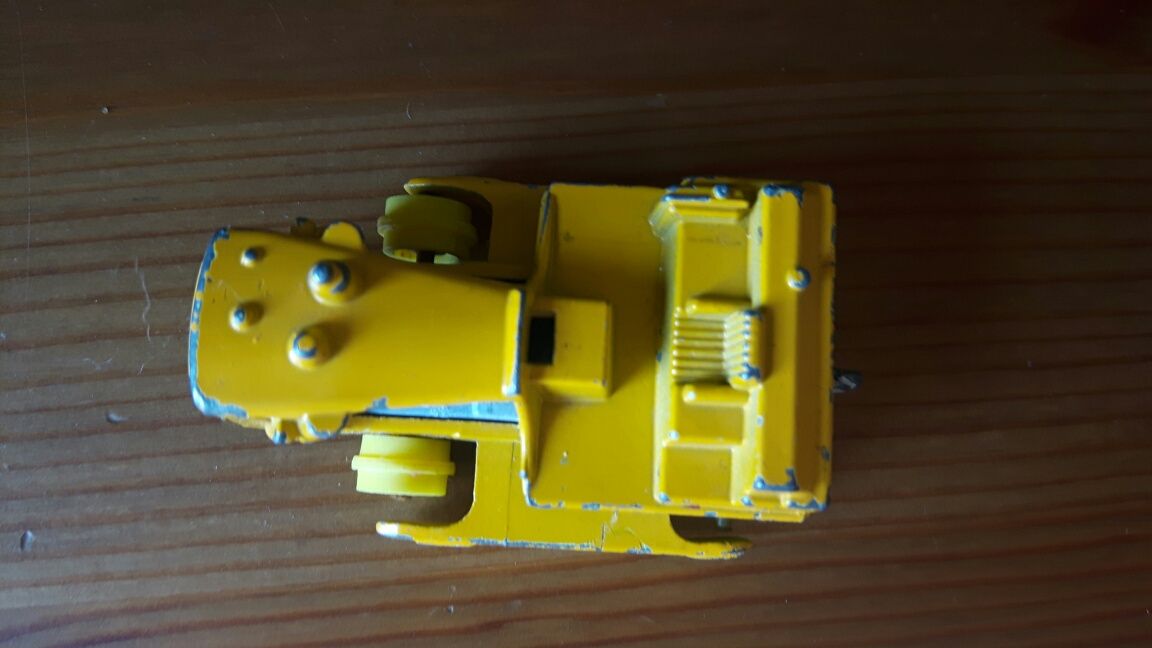 Kolekcjonerskie Matchbox vintage stare auto CAT caterpillar D 9 1979