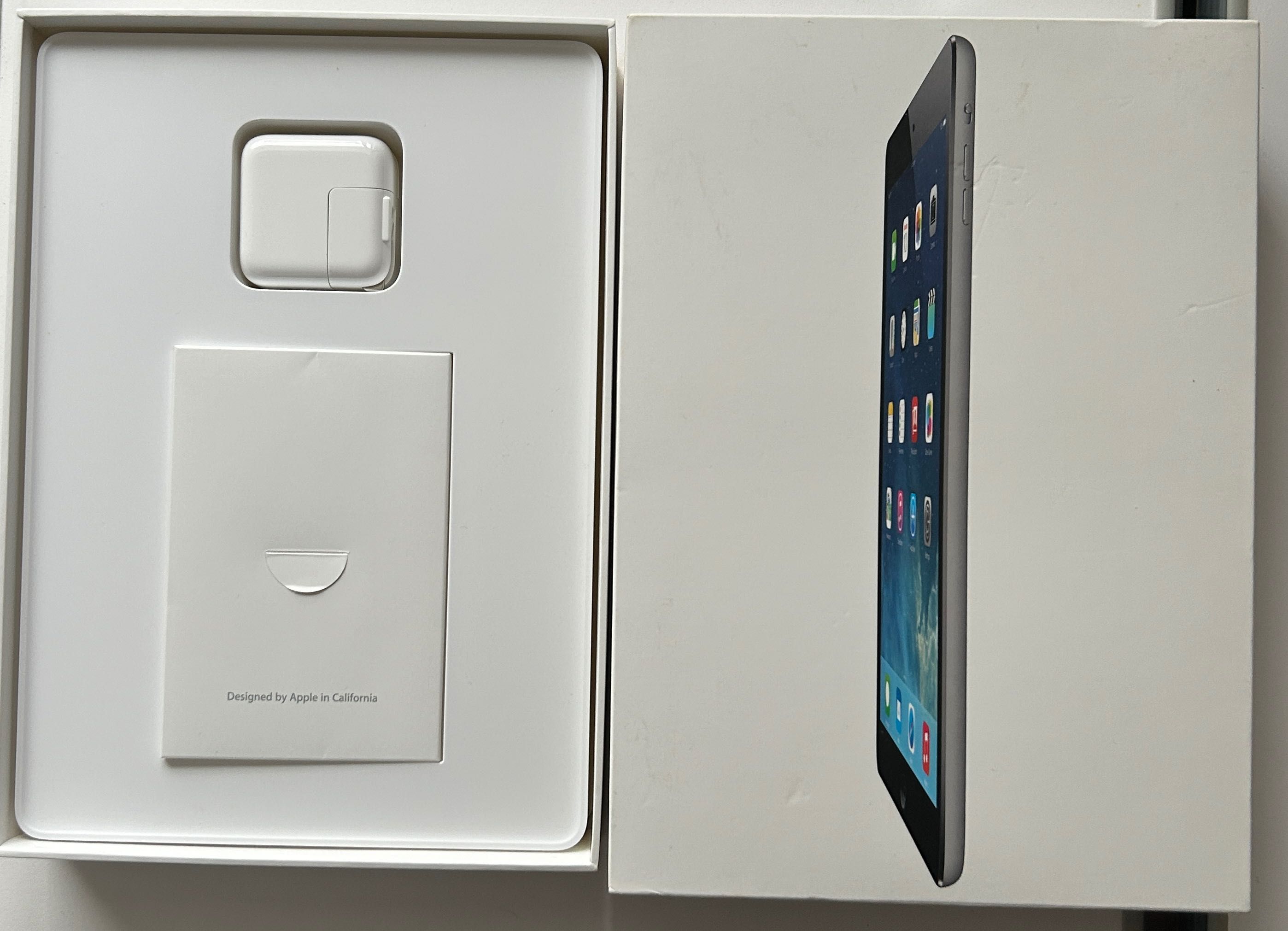 Планшет Apple iPad Air 128GB Space Gray