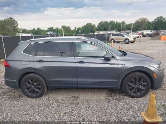 2024 VOLKSWAGEN TIGUAN 2.0T SE в дорозі