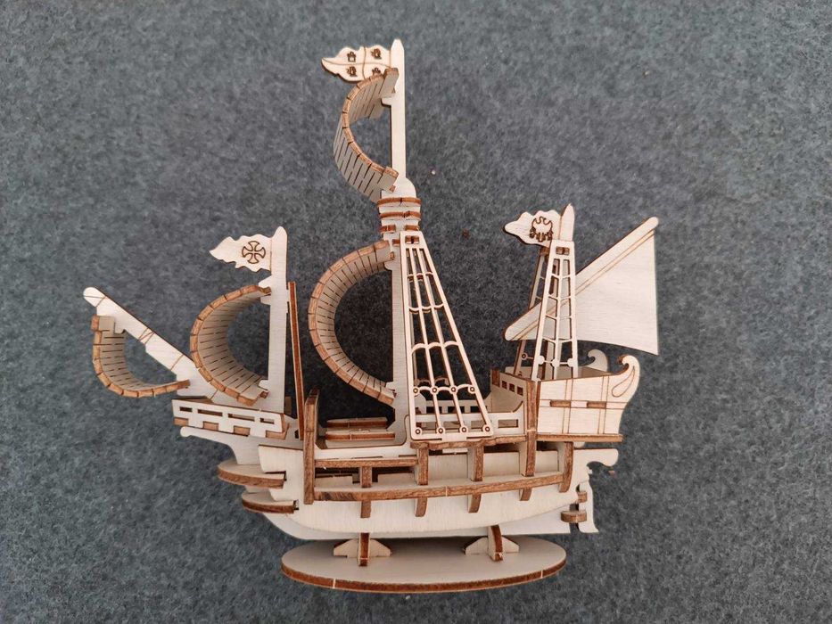 Корабель дерев'яний, сувенір НОВИЙ